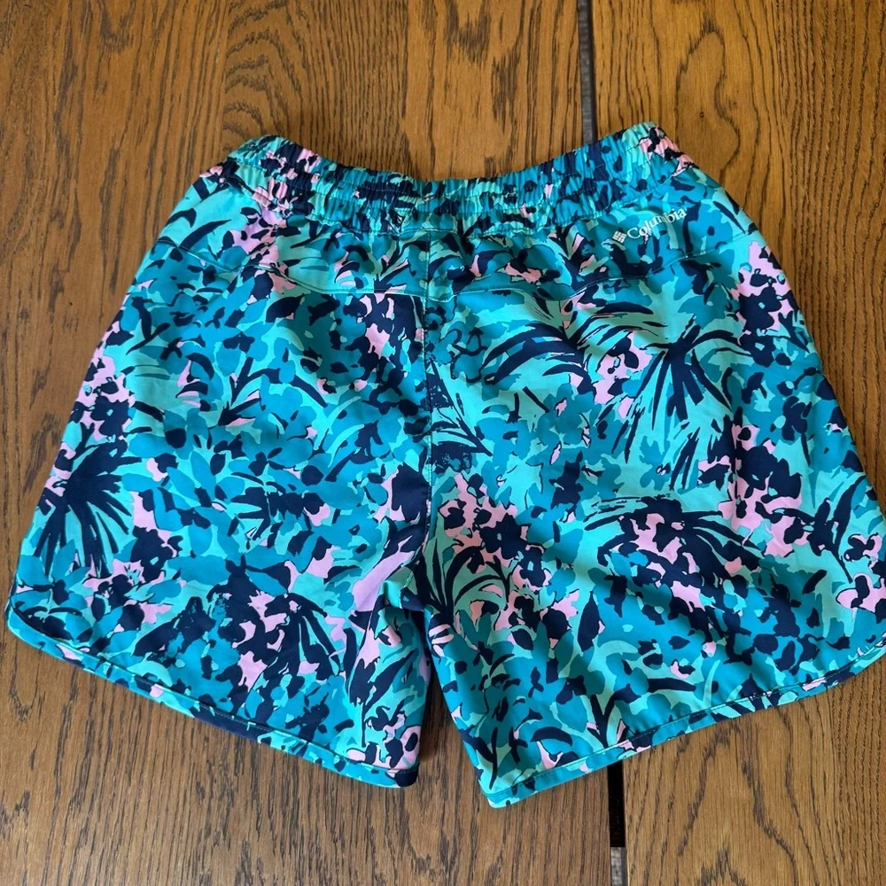 Columbia Teal and Pink Floral Women's Athletic Shorts water shorts running light